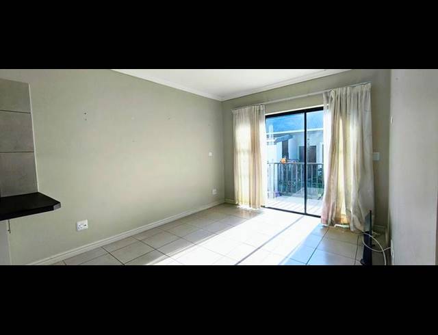 1 BEDROOM TOWNHOUSE FOR SALE IN BLUE MOUNTAIN VILLAGE